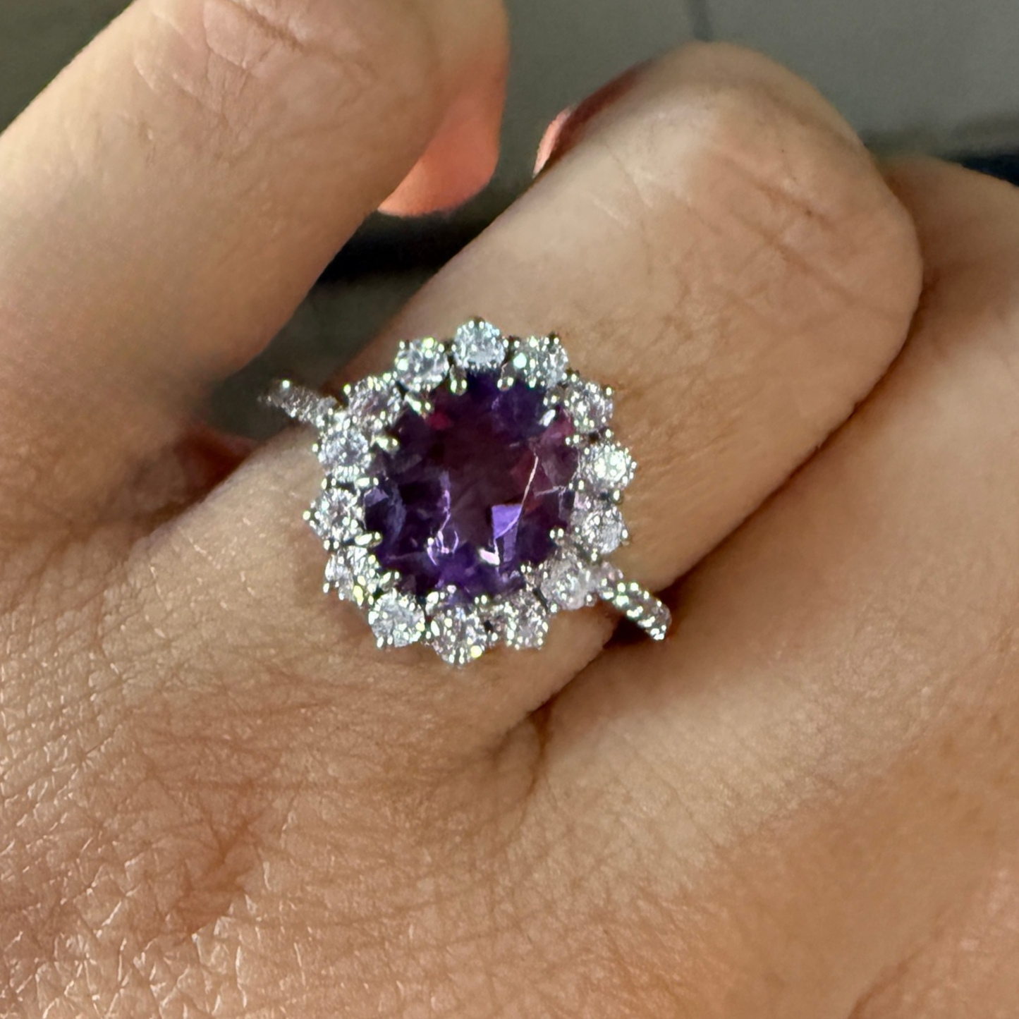 Diana Glow Natural Amethyst Ring