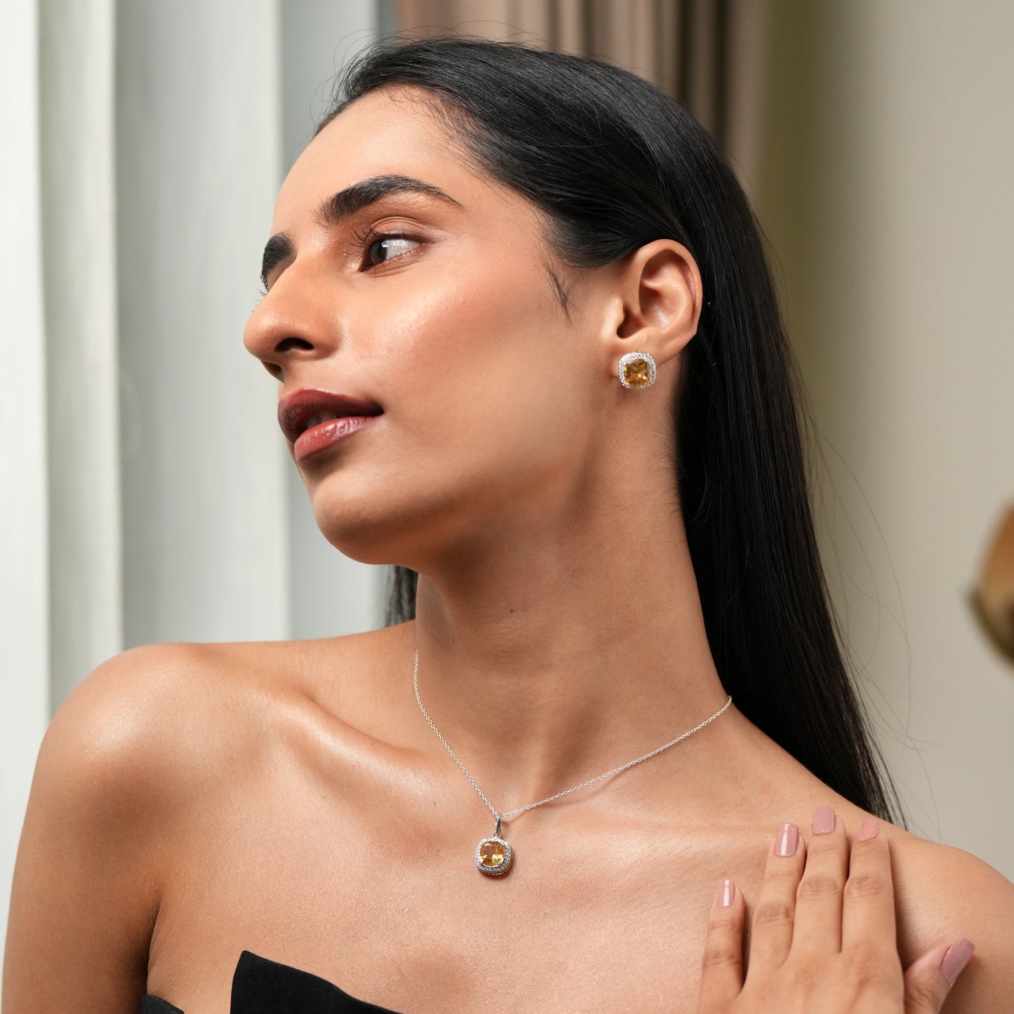 Blissful Natural Citrine Pendant and Earrings Set