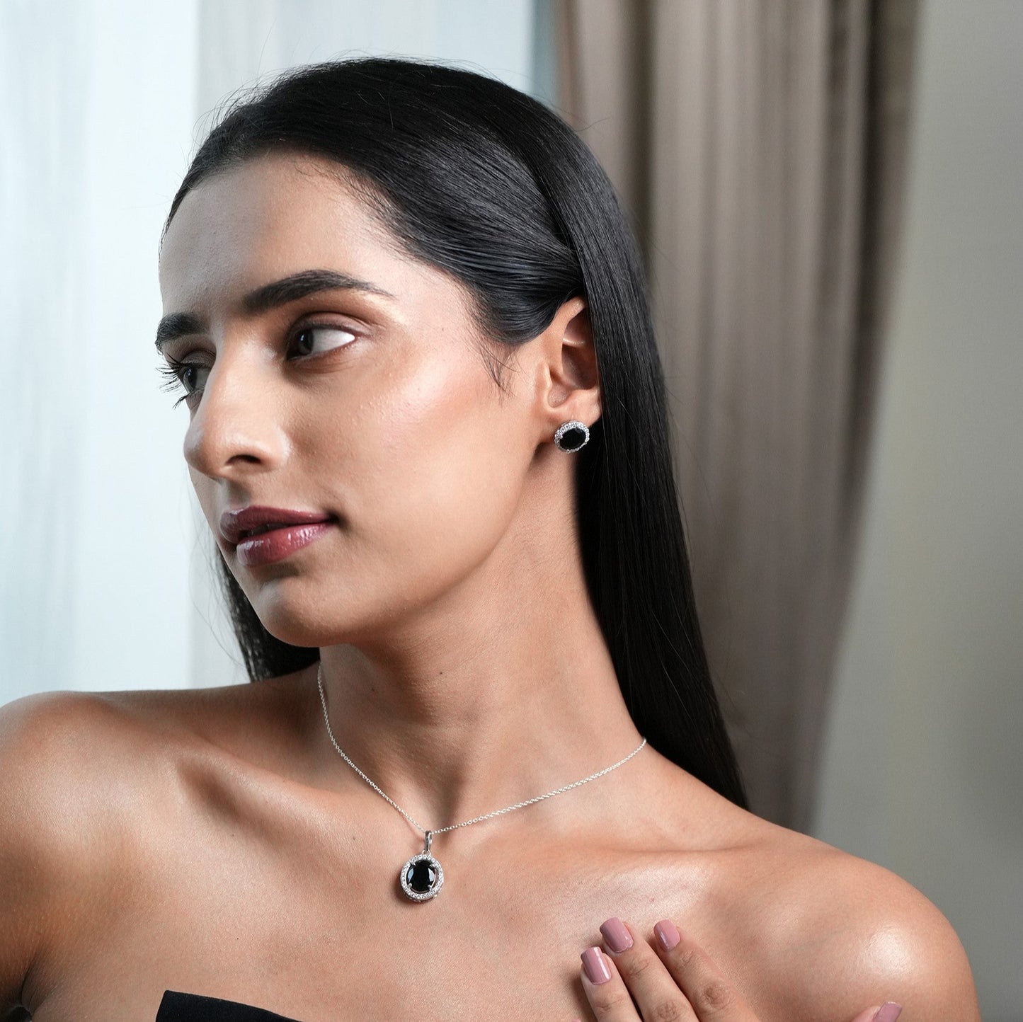 Oval Statement Natural Black onyx Pendant and Earring Set