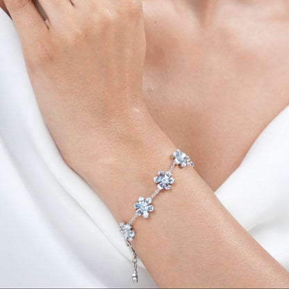 Bloom Natural Sky Blue Topaz Bracelet