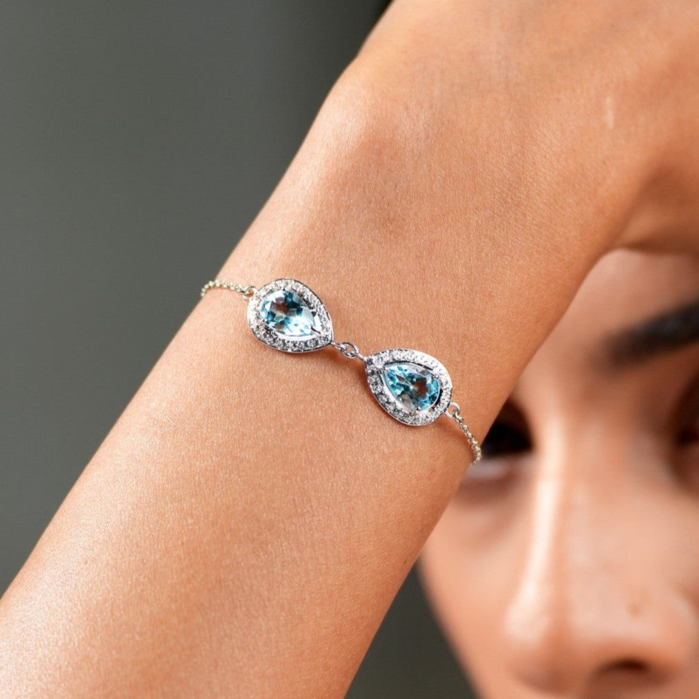 Eternal Tie Pear of joy Sky Blue Topaz Bracelet