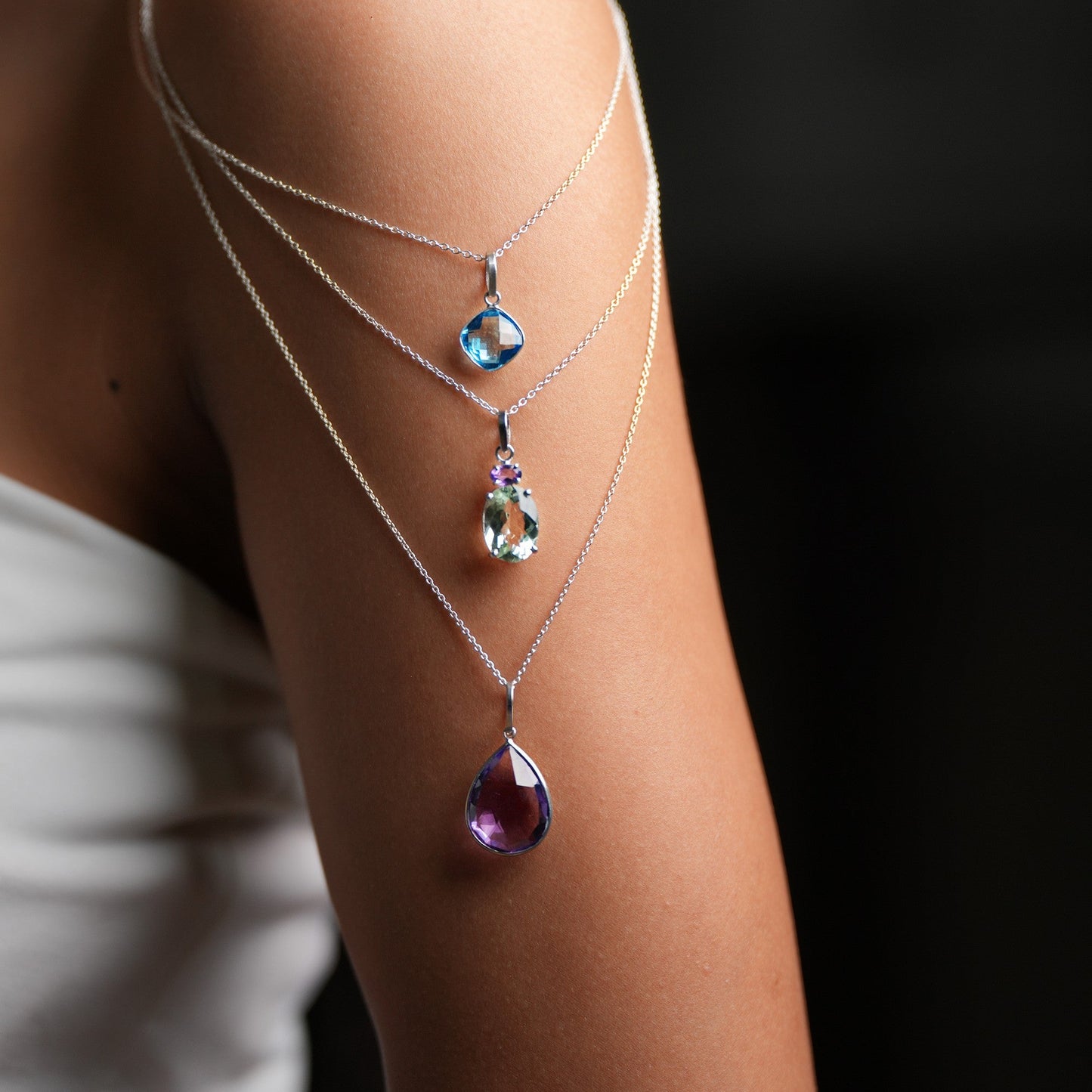 Circa Charm Swiss Blue Topaz Pendant With Chain