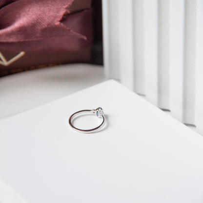 VertiOval Natural Tanzanite Silver Ring