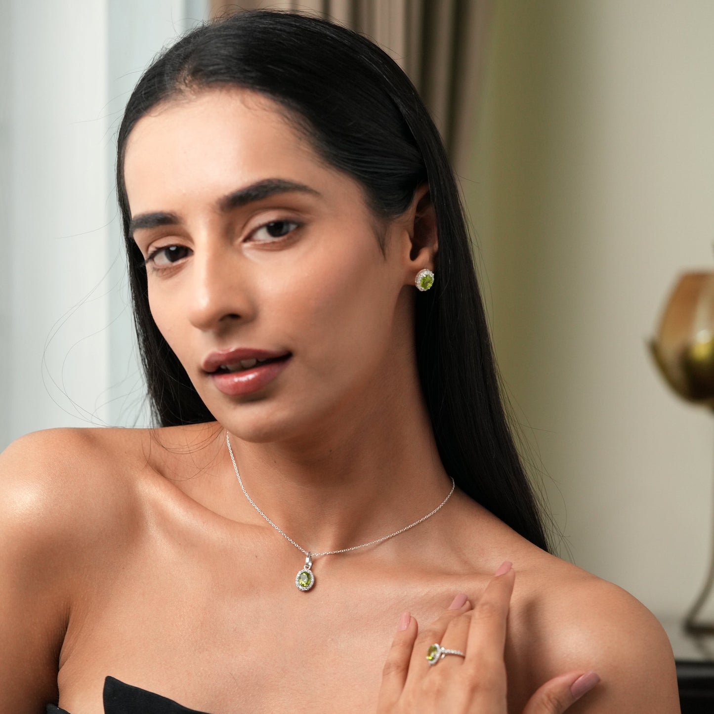 Petite Natural Peridot 925 Silver Set