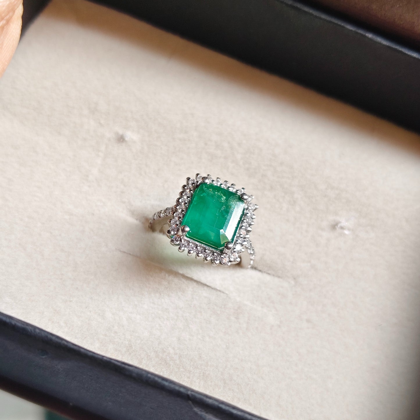 Emera Natural Emerald Ring