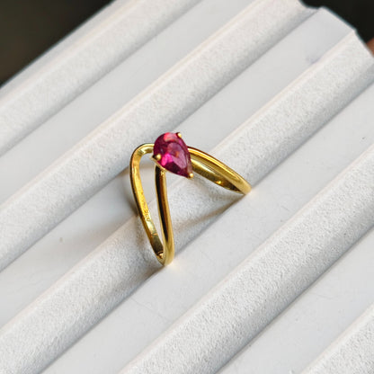 Vanki ring in pink tourmaline