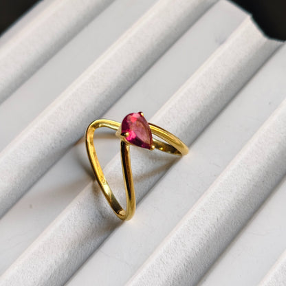 Vanki ring in pink tourmaline