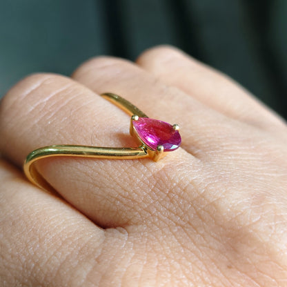 Vanki ring in pink tourmaline