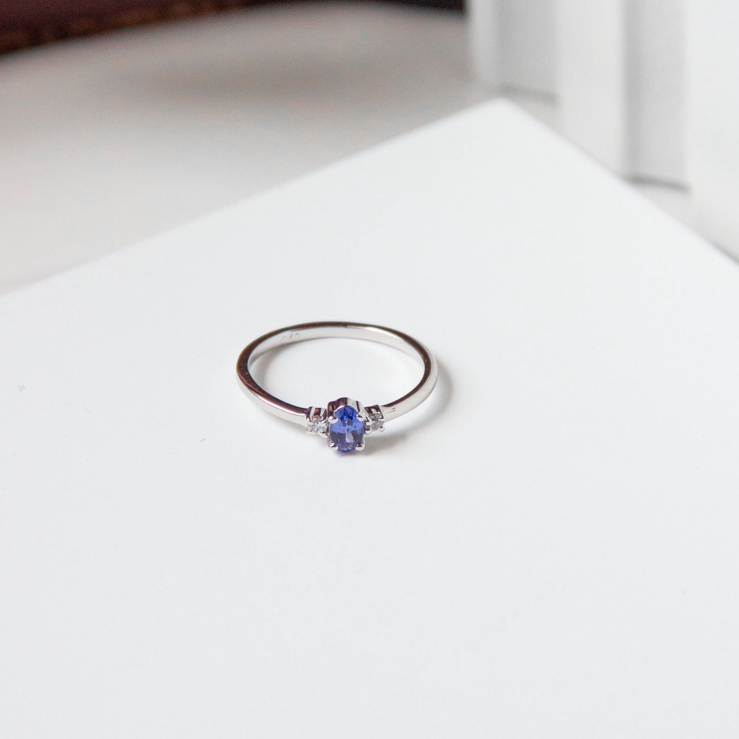 VertiOval Natural Tanzanite Silver Ring
