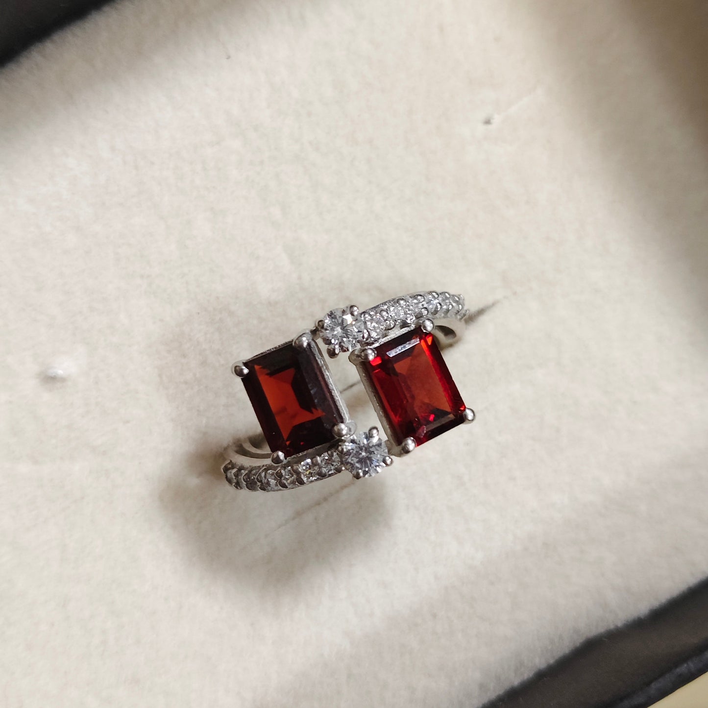Duora Garnet Ring