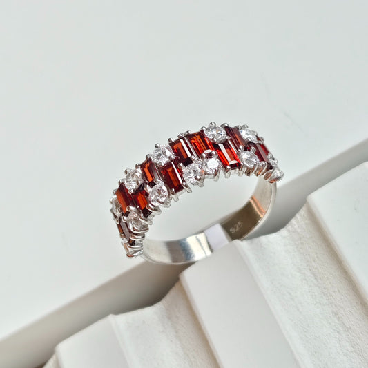 Gem Grid Garnet Band Ring