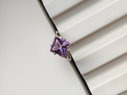 Purplette Square Amethyst Silver Ring