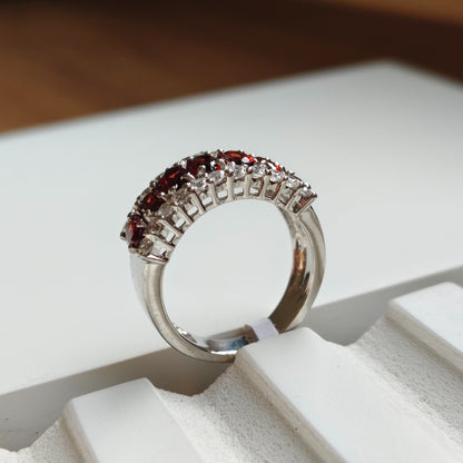 Twinkling Garnet Silver Ring