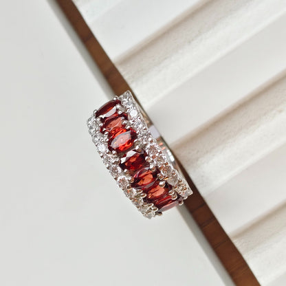 Twinkling Garnet Silver Ring
