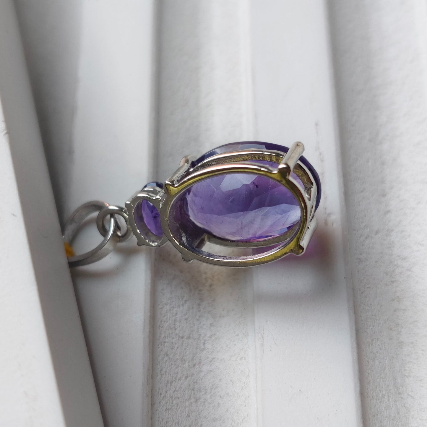 Dual Glow Natural Amethyst pendant with Chain