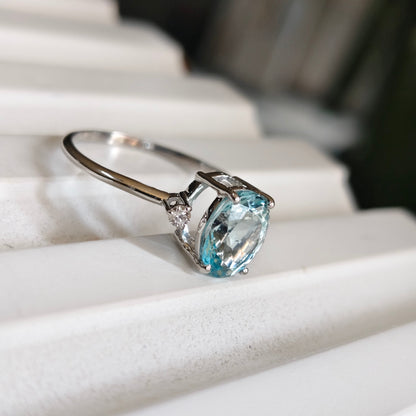 Aqua Grace Natural Aquamarine Ring