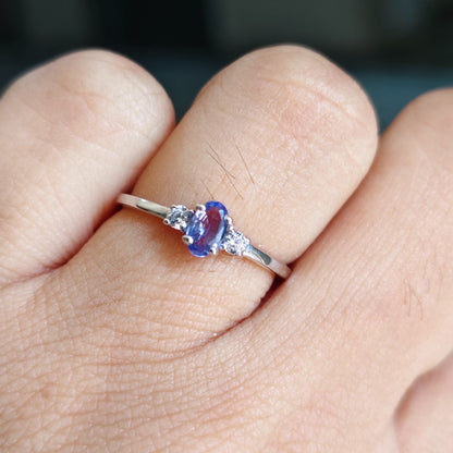 VertiOval Natural Tanzanite Silver Ring