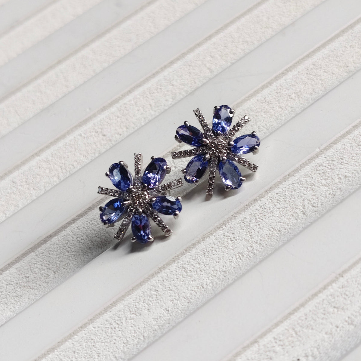 Tanza Bloom Natural Tanzanite Stud Earrings