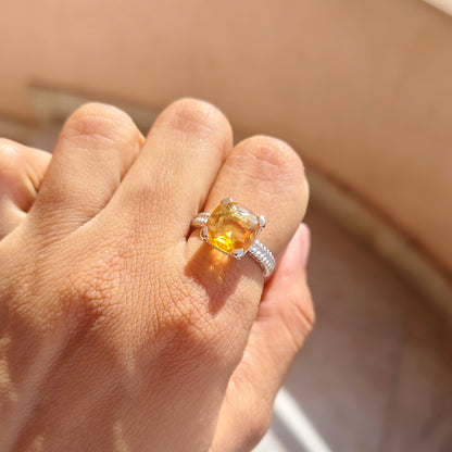 Citrine Crest Raided Band Ring