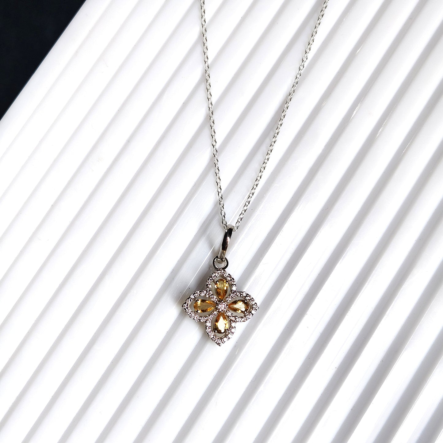 Glamour Fiesta Citrine Pendant with Chain