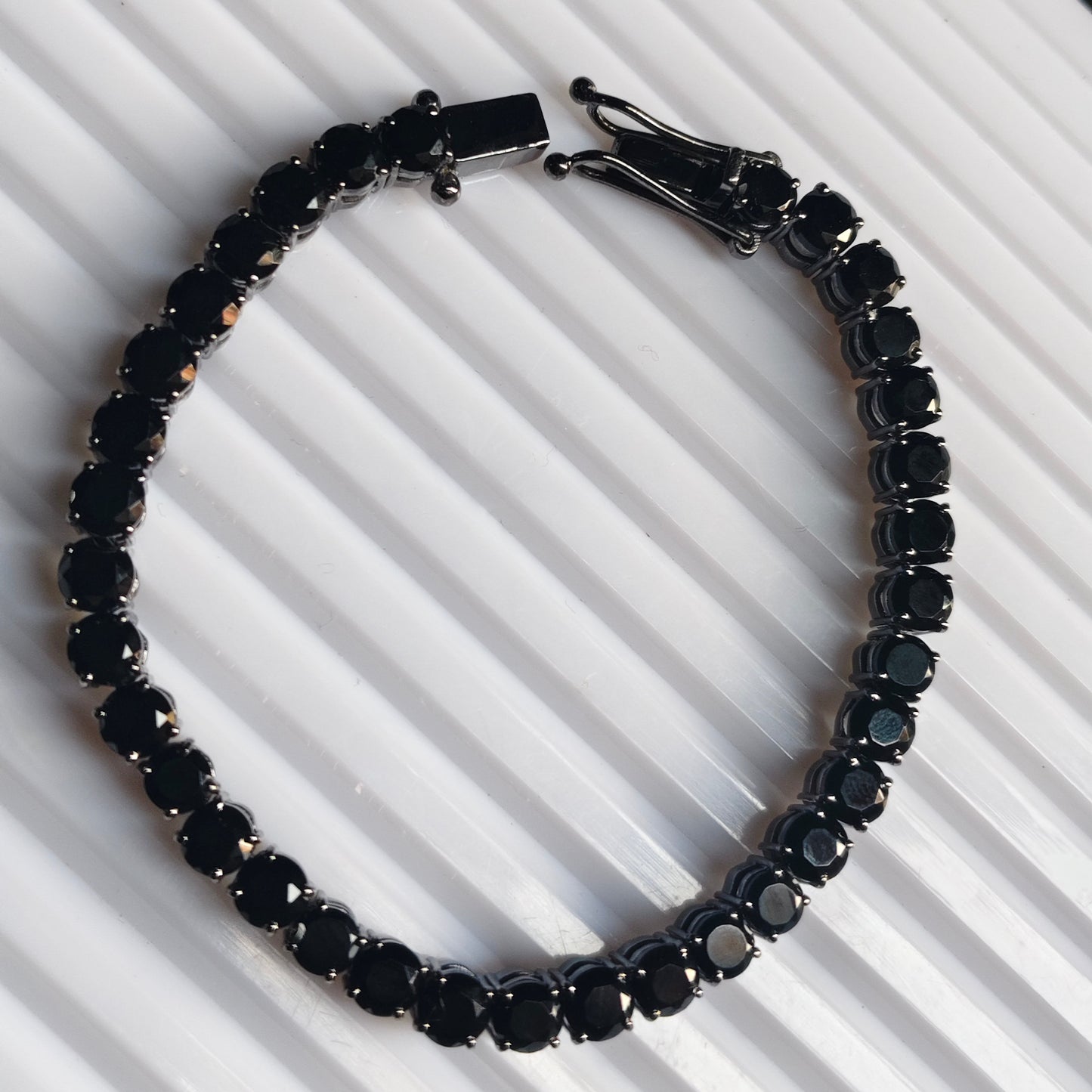 Blaze Sahibh Natural Black Onyx Bracelet