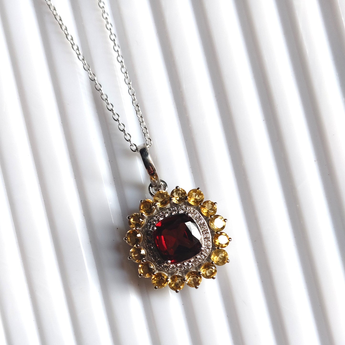 Bloom Royale Natural Garnet and Citrine Set