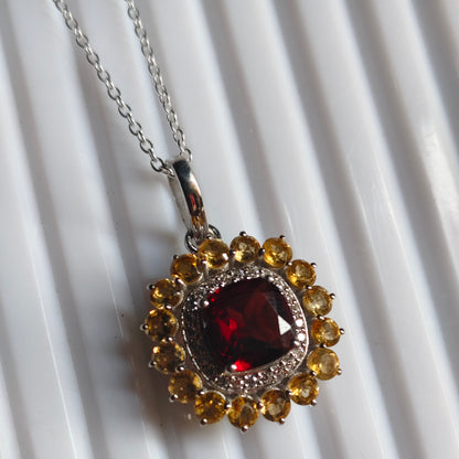 Bloom Royale Natural Garnet and Citrine Set