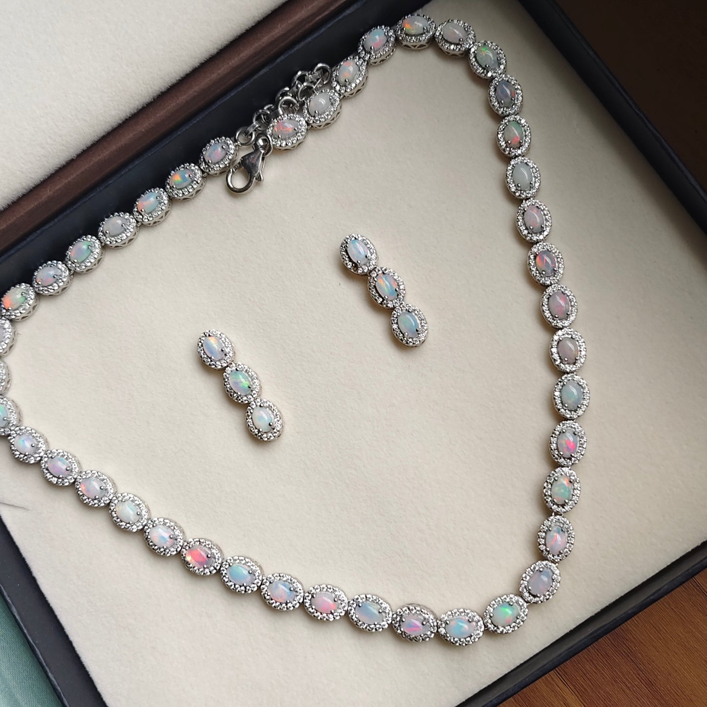 Gemlet Opal Necklace With Earrings