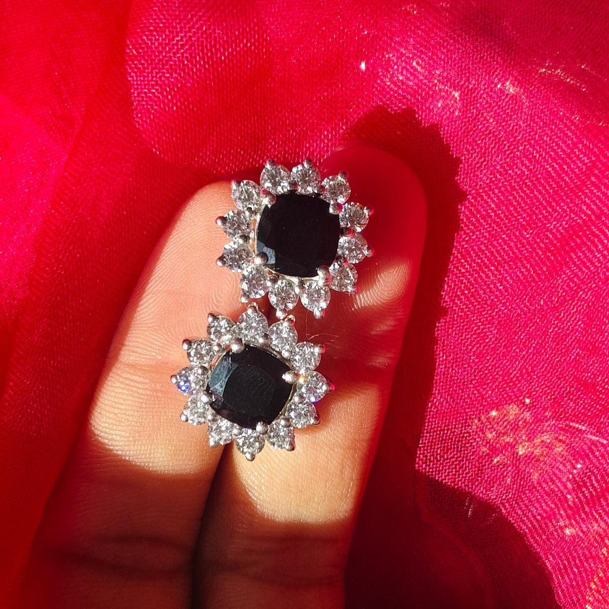 'Bloom' Natural Black Onyx 925 Silver Studs