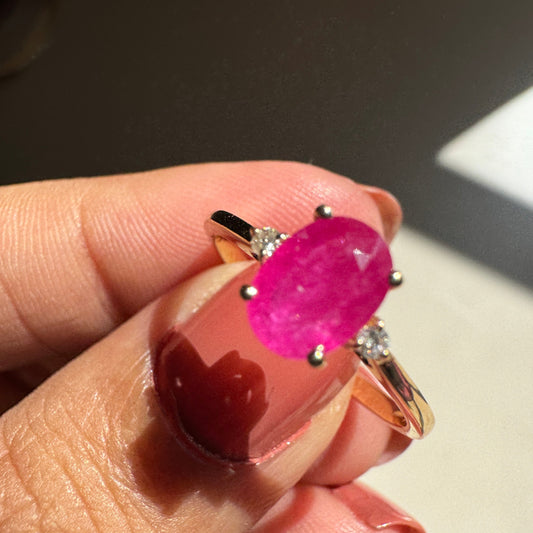 Rosa Ruby Gold Ring