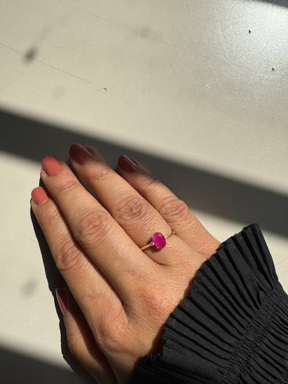 Rosa Ruby Gold Ring