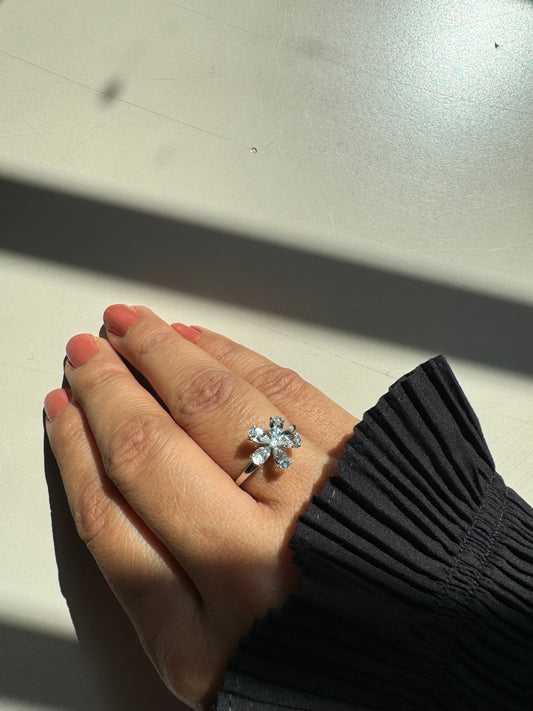 Floret Blue Topaz 14K/18K Gold Ring