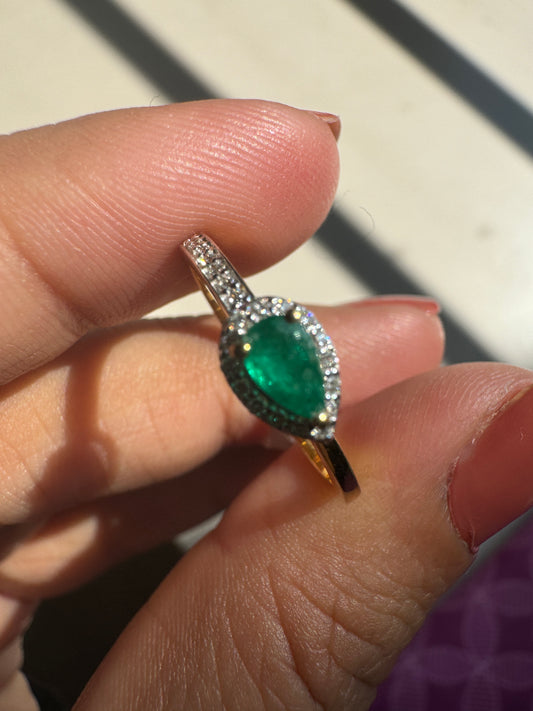 Emerald Dewdrop 14K/18K Gold Ring