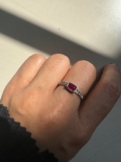 Crimson Chain Ruby Gold Ring