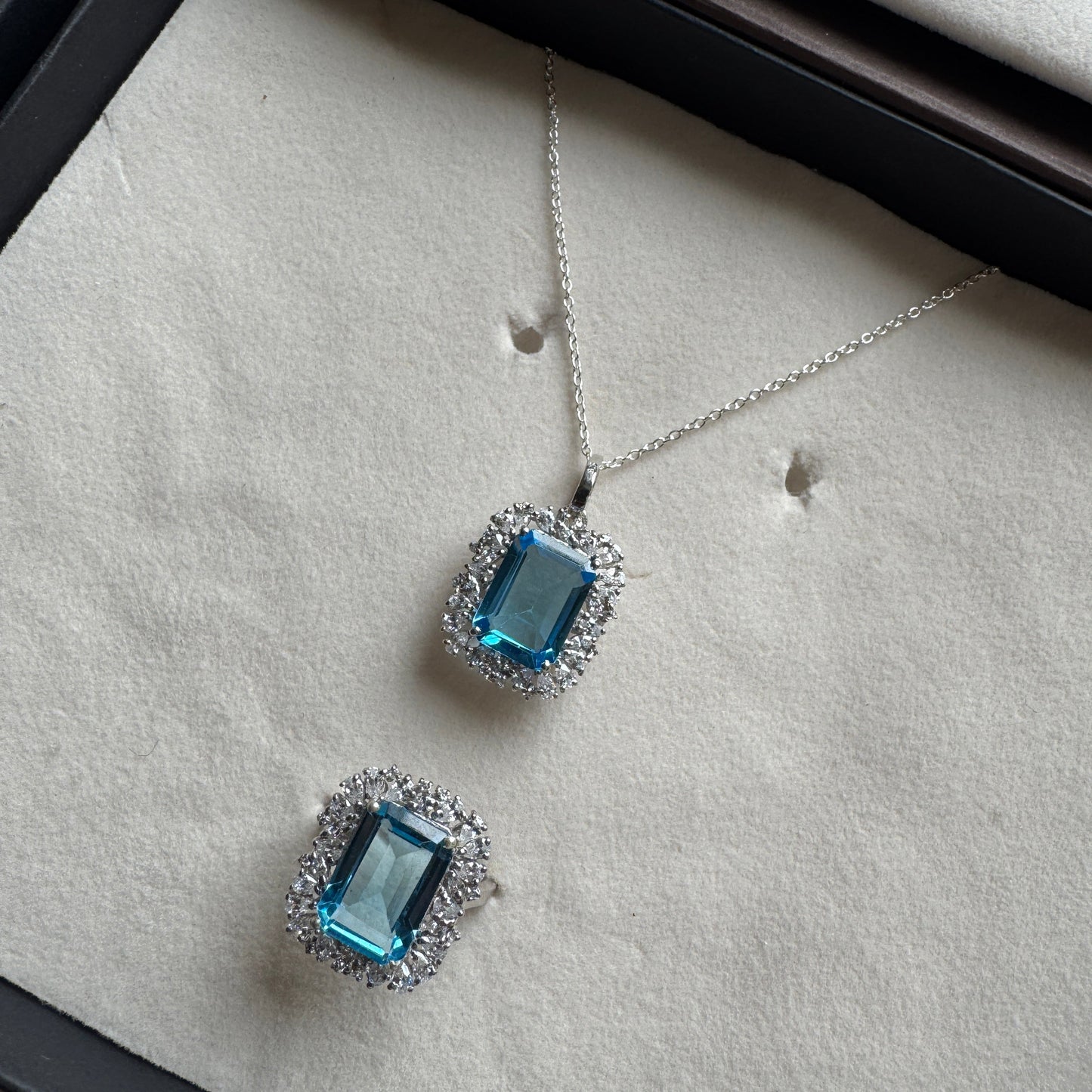 Blue Grace Swiss Blue Topaz Pendant