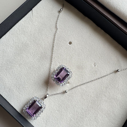 18 Carats Natural Amethyst Ring And Pendant Set