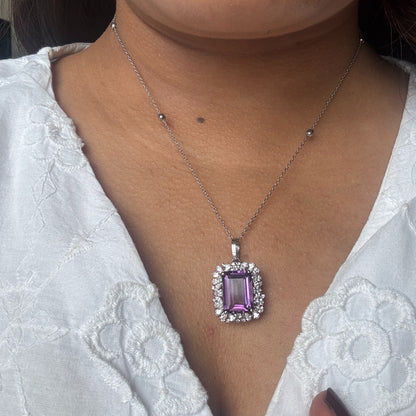 18 Carats Natural Amethyst Ring And Pendant Set