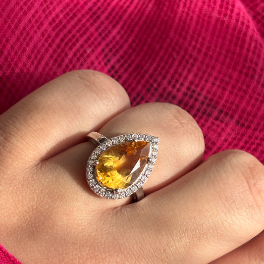 'Pear Majesty' 5.5 Carats Natural Citrine Silver Ring