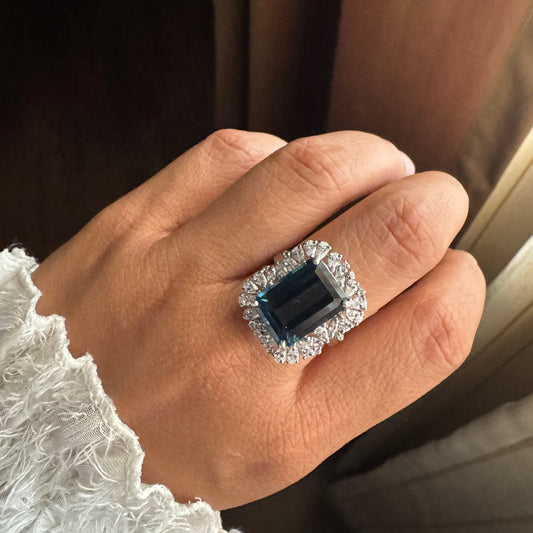 Halo Majesty London Blue Topaz Ring