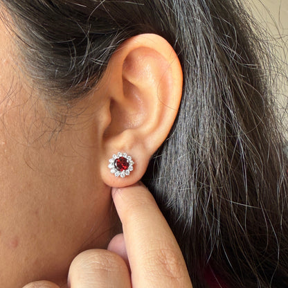 'Mini Bloom' Garnet 925 Silver Studs