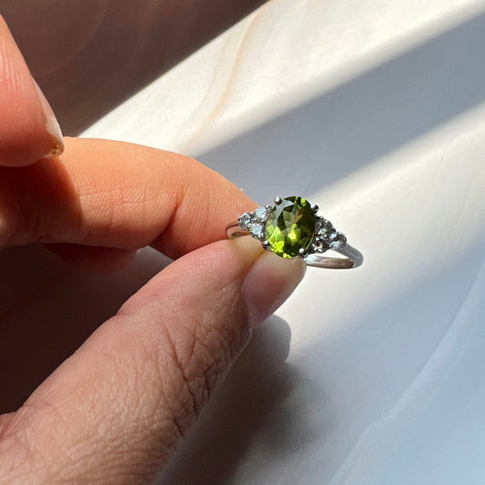 Dinky Natural Peridot Gemstone Ring