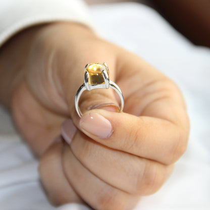 Sugarloaf Citrine Gemstone Ring