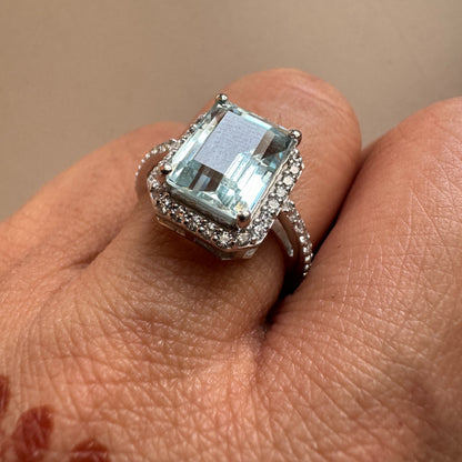 Skylite Natural Aquamarine Ring