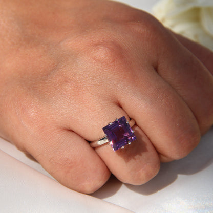 Purplette Square Amethyst Silver Ring