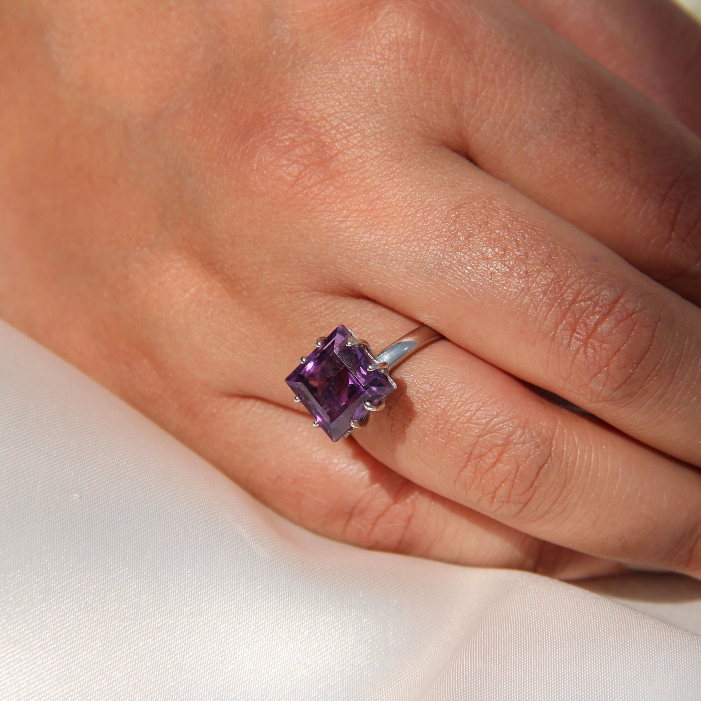 Purplette Square Amethyst Silver Ring