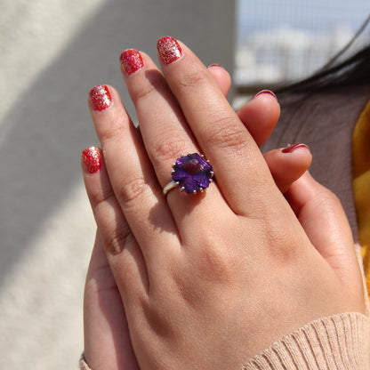 Frozen Flame Amethyst Ring