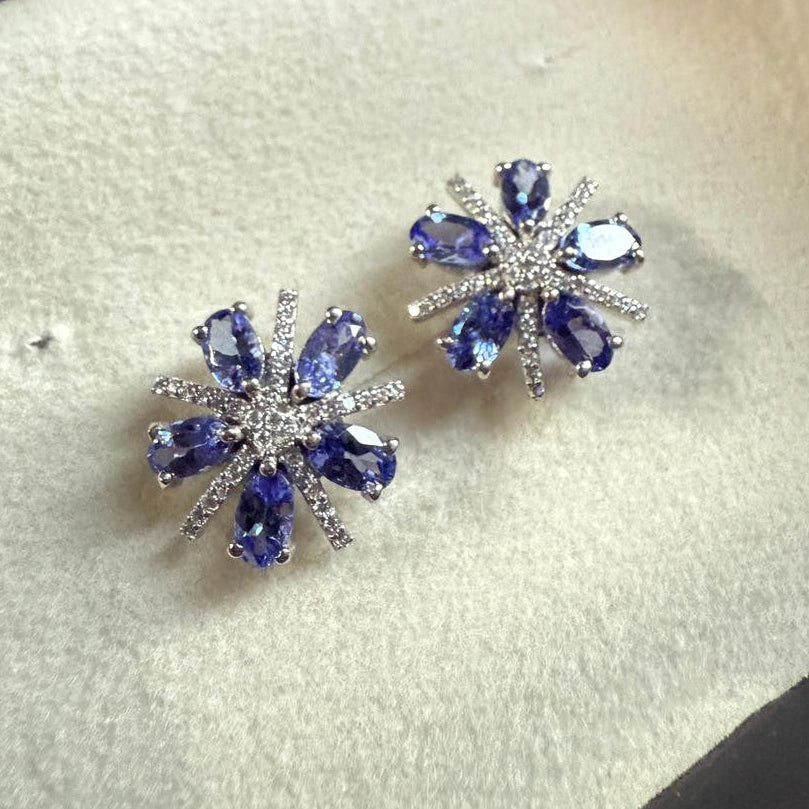 Tanza Bloom Natural Tanzanite Stud Earrings