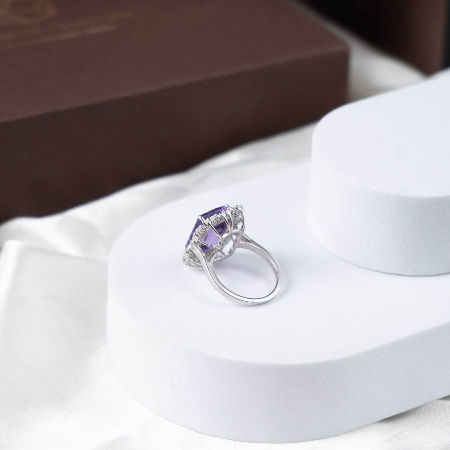 18 Carats Natural Amethyst Ring And Pendant Set
